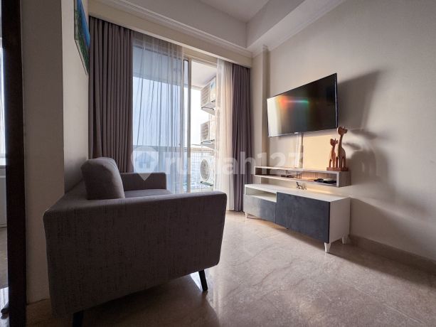 2 BR Menteng Park Apartment Furnished (Sudah AJB, bisa Nego)