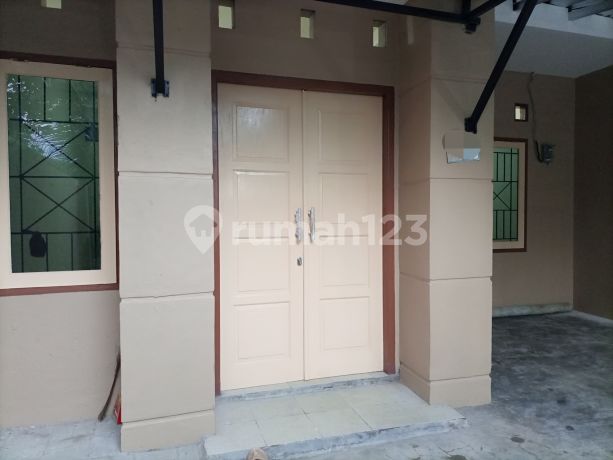 Rumah Tinggal Dijual Sudah SHM Siap Huni Dalam Komplek Taman Walet, Pasar Kemis Rumah Tinggal Dijual Sudah SHM Siap Huni Dalam Komplek Taman Walet, Pasar Kemis