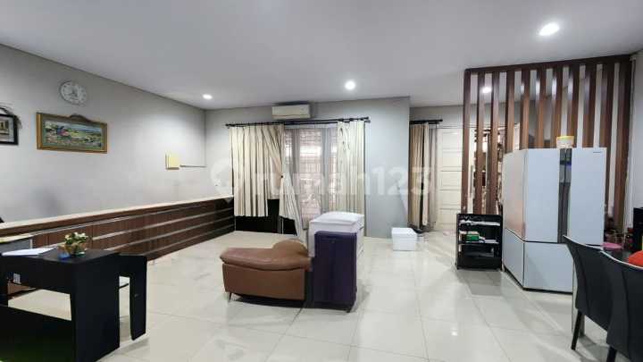 Rumah Siap Huni Gading Lavender Kelapa Gading 3,5 Lantai #C9 Rumah Siap Huni Gading Lavender Kelapa Gading 3,5 Lantai #C9