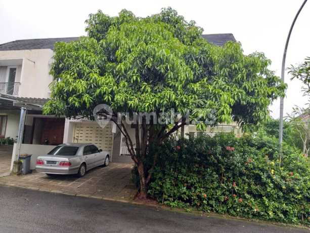 Rumah with Mount Gede View in Sentul City La Vanoise