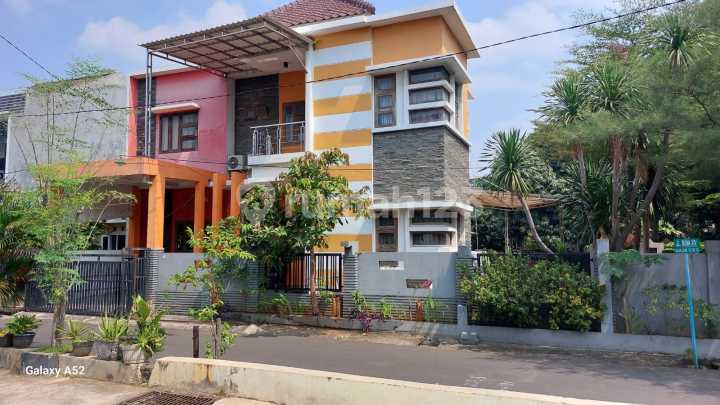 Dijual Cepat Rumah Luas Posisi Hook di Villa Ilhami, Karawaci