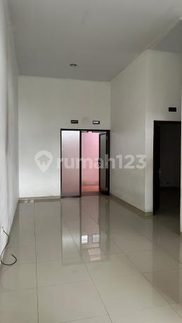 Dijual Rumah Siap Huni di Grand Kopo Sadang