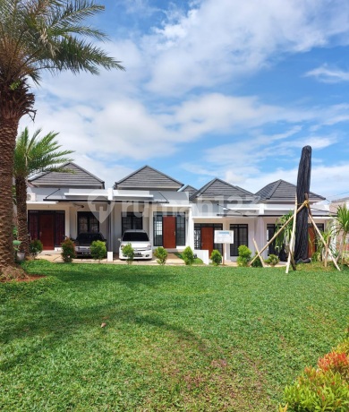 Rumah siap huni harga bawah pasar BEBAS BANJIR, strategis CL 465