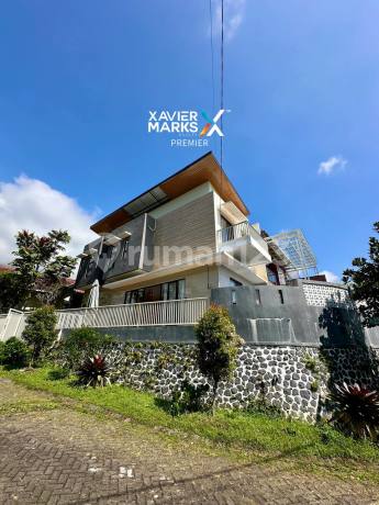 Dijual Villa Panderman Hill view pergunungan & Kota Wisata Batu :heart_eyes: