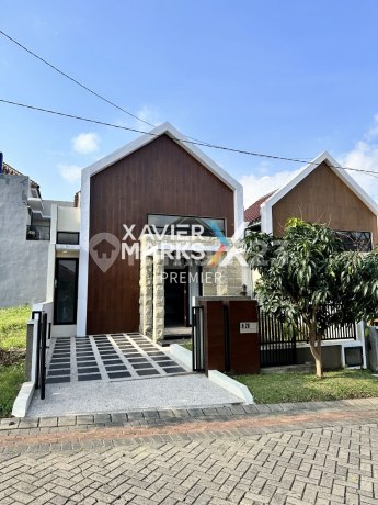 Rumah Minimalis Modern 1 Lantai di Austinville, Dieng, Malang Rumah Minimalis Modern 1 Lantai di Austinville, Dieng, Malang