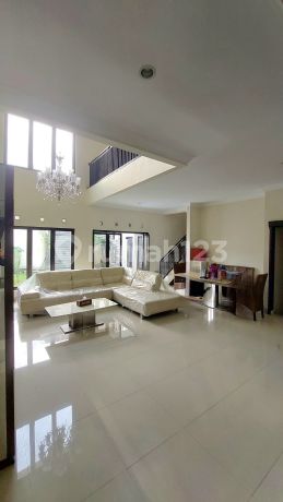 Rumah Modern Nyaman Perum Eastern Hill Bandung Timur