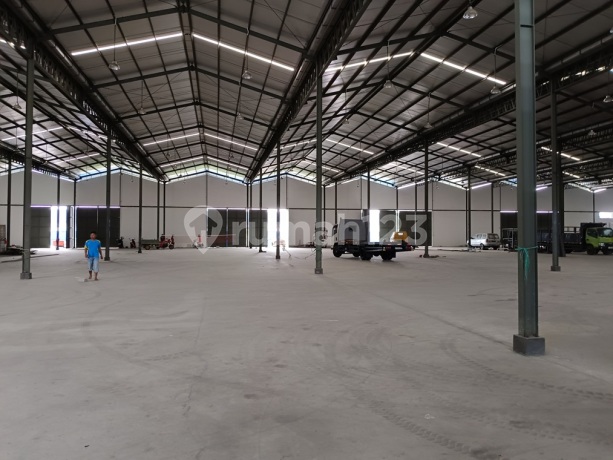 Gudang Kosambi Dadap Lt 1320 M2, Lb 900, New Bisa Beli Sebagian