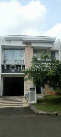 For Sale Beautiful Interior House in Edison Cluster Gading Serpong