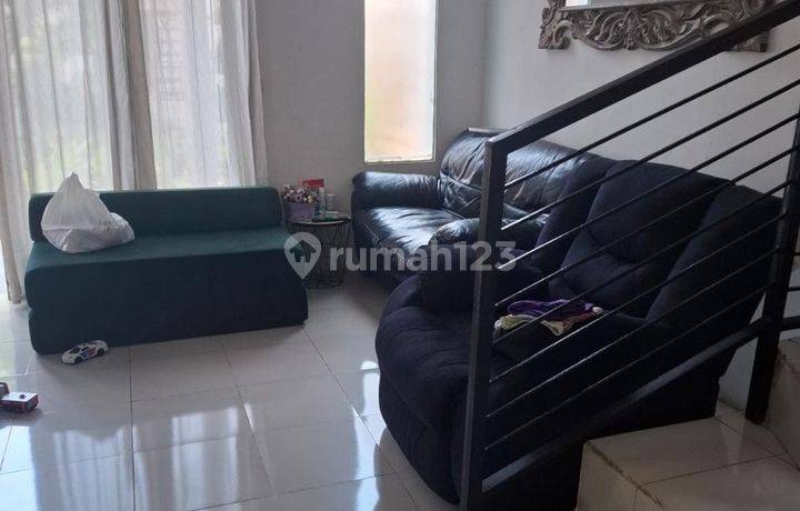 Dijual Murah Rumah Cantik 2 Lantai Luas Bangunan 300 M² Di Dalam Cluster The Limo Residence, Cinere, Depok