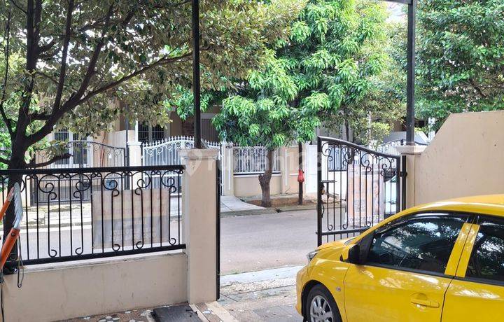 Rumah 2lt 120m Type 4 Kt The Royal Residence Pulo Gebang Jakarta