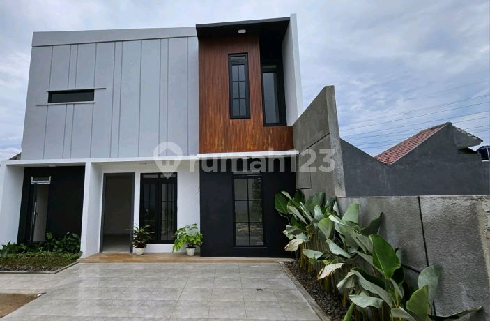 Jual Rumah Strategis Belakang Mal The Park Sawangan SHM Rumah Bagus Jual Rumah Strategis Belakang Mal The Park Sawangan SHM Rumah Bagus
