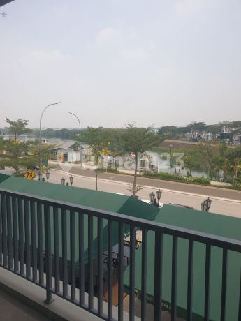 For sale: Citra 8 shop house facing the lake, suitable for F&B investment, attractive price.