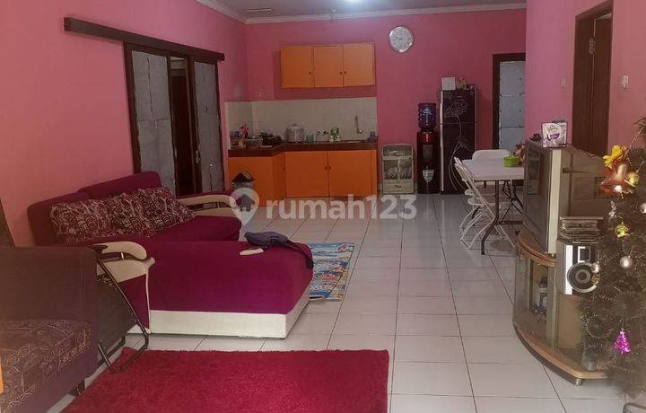 Jual Rumah Nyaman Bumi Sariwangi I, Cihanjuang