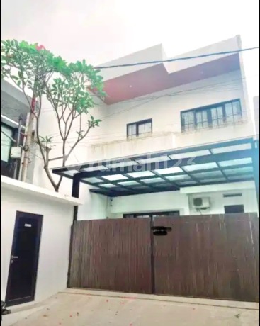 Rumah Terenovasi Bintaro, Jakarta Selatan Semi Furnished Rumah Terenovasi Bintaro, Jakarta Selatan Semi Furnished