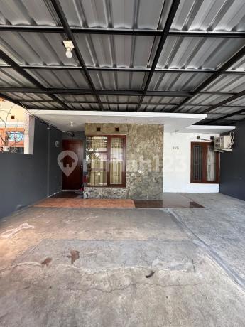 Rumah Second 2 Lantai Full Furnish Puri Indah Jatinangor Rumah Second 2 Lantai Full Furnish Puri Indah Jatinangor