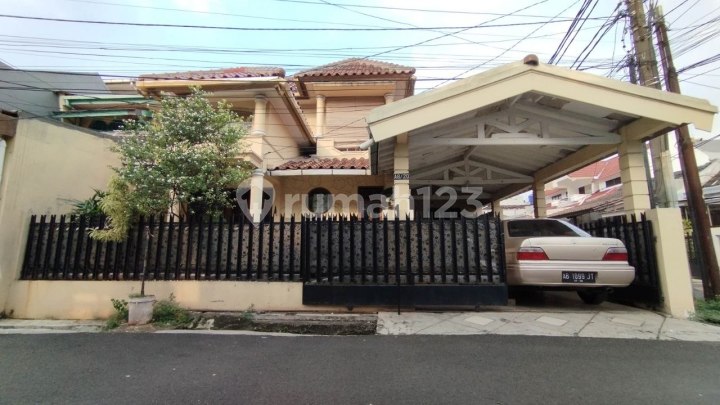 Rumah Strategis 2 LT 5 Kt157/150M² di Duren Sawit Jaktim