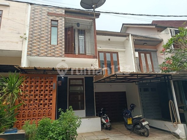 Rumah 2 Lantai di Cluster Magnum Residence Jl Hankam Pondok Gede Rumah 2 Lantai di Cluster Magnum Residence Jl Hankam Pondok Gede