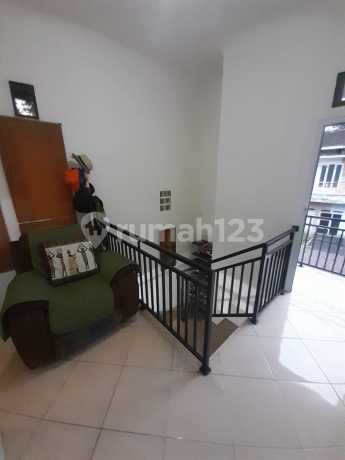 Jual Rumah Hook 2 Lt Siap Huni Perumahan Loji Park Residence Bogor Barat Jual Rumah Hook 2 Lt Siap Huni Perumahan Loji Park Residence Bogor Barat