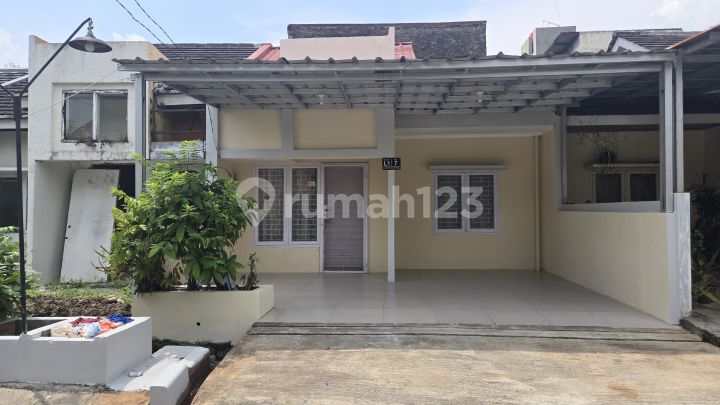 Dijual Rumah di Cluster Taman Sakura, Bekasi Dijual Rumah di Cluster Taman Sakura, Bekasi