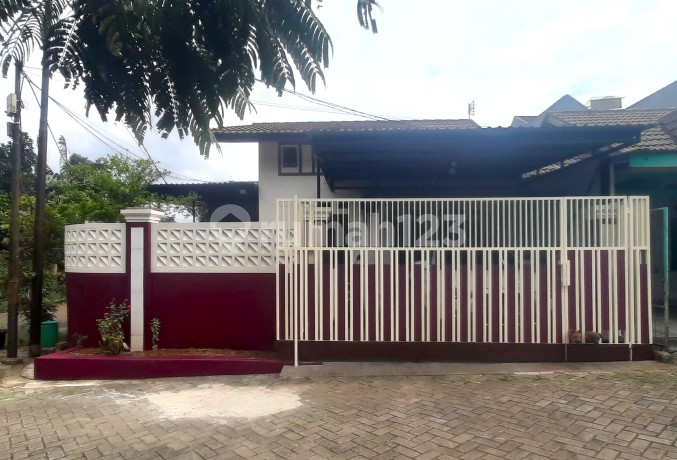 Rumah Hook Vila Taman Cibodas. 9X13. Jalan Lebar 3 Mobil. Parkir Mobil Luas. Siap Huni Rumah Hook Vila Taman Cibodas. 9X13. Jalan Lebar 3 Mobil. Parkir Mobil Luas. Siap Huni