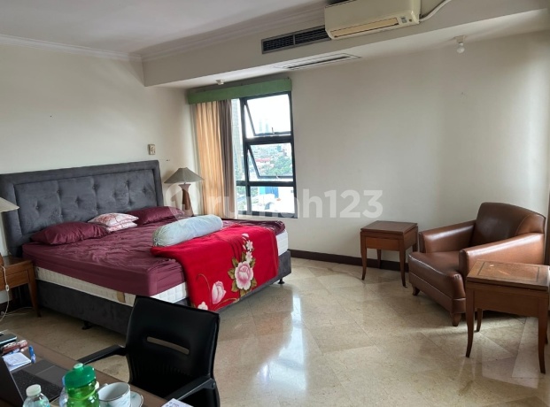 Grand Tropic Slipi Apartment. Tj Duren. 3 Bedrooms Semi Furnished.