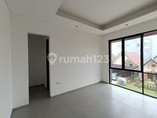 For Sale Modern Minimalist House 4+1 Bedrooms SHM Alam Sutera