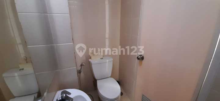 Dijual Unit di Apt Greenhill Lantai 8 Dijual Unit di Apt Greenhill Lantai 8