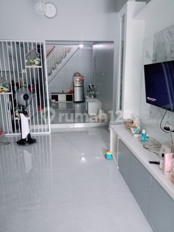 Dijual Cepat Rumah Dalam Cluster di Victoria Village