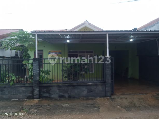 DI JUAL RUMAH PERUMAHAN SUPER MURAH LOKASI STRATEGIS AREA BTN KOLHUA BLOCK F NO 6 KOTA KUPANG NTT