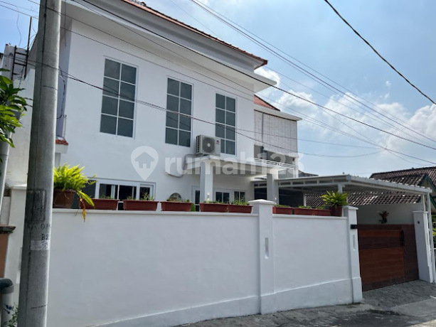 [l15] Rumah Modern Lingkungan Perumahan Di Kori Nuansa Jimbaran