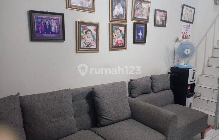 Rumah Griya Kenanga Murah 2,5 Lantai 