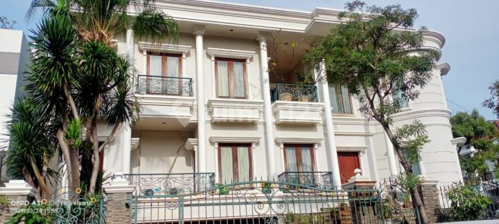 Dijual Super Cepat Rumah Mewah di Villa Permata Gading