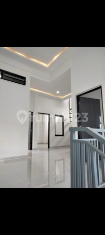 Rumah Baru Dijual Kopo Permai.bisa untuk Usaha Jg.2,5 Lantai.strategis Dekat Daerah Tekstil Rumah Baru Dijual Kopo Permai.bisa untuk Usaha Jg.2,5 Lantai.strategis Dekat Daerah Tekstil