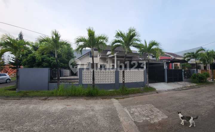 Dijual Rumah 1,5 Lantai di Cluster Ifolia Harapan Indah Bekasi