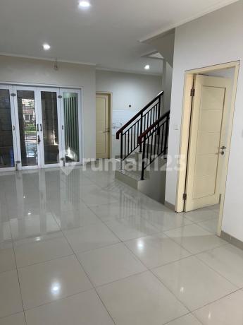 Dijual Rumah Siap Huni Di Cluster Monaco Village, Gading Serpong Dijual Rumah Siap Huni Di Cluster Monaco Village, Gading Serpong