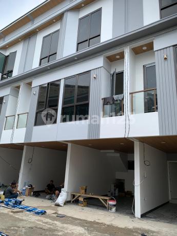 Di Jual Rumah Dwiwarna 3Lt 869Jt Bebas Banjir Di Jual Rumah Dwiwarna 3Lt 869Jt Bebas Banjir