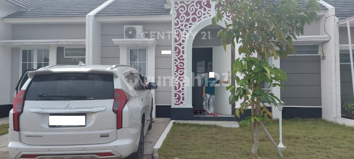 Furnished Residence at Cilegon Park Fountain Elite Complex