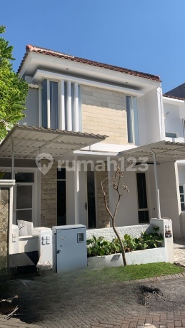 Citraland Surabaya Rumah 2 Lantai Dijual dekat pasar citraland