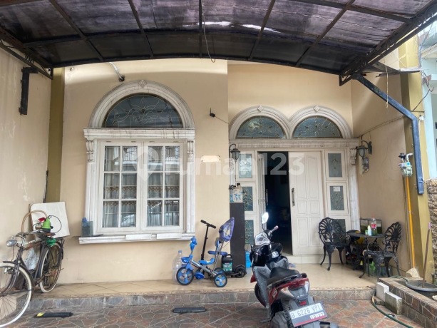Rumah Bagus di Villa Bintaro Regency , Pondok Aren Kota Tangerang Selatan
