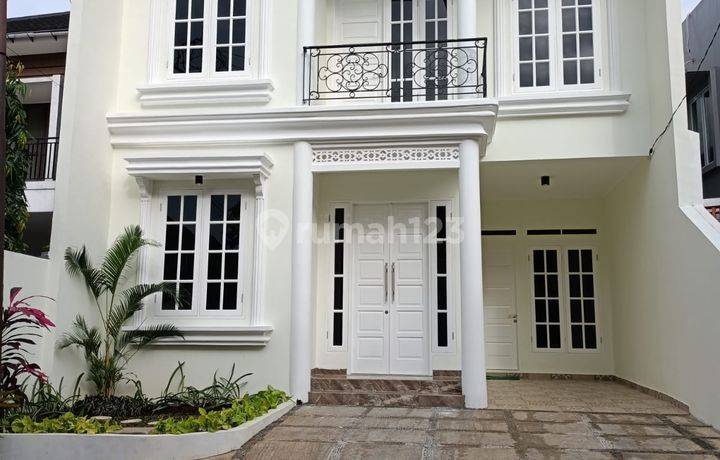 Rumah Bagus Di Griya Torina Bintaro Sektor 3 Tangerang Selatan