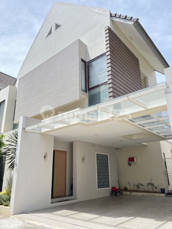 DIJUAL Rumah Mewah di Jagakarsa Fully Furnished 