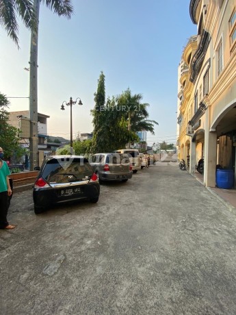 Ruko Sentra Bisnis 4 Lantai Ada Basement di Tanjung Duren Jakbar Ruko Sentra Bisnis 4 Lantai Ada Basement di Tanjung Duren Jakbar