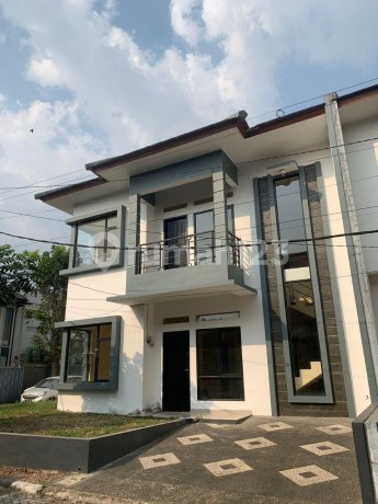 Rumah Bagus 2lantai Siap Huni Di Soekarno Hatta
