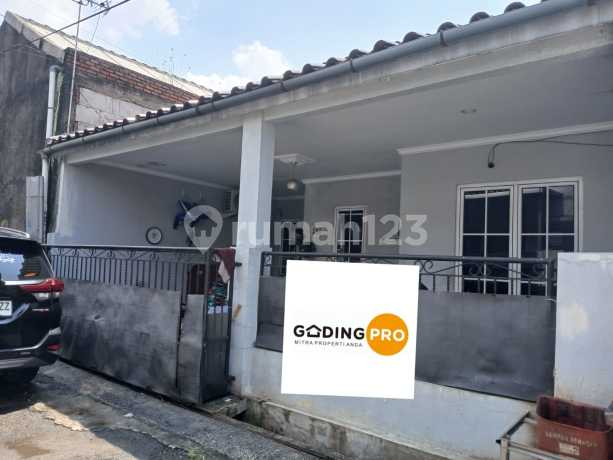 Di Jual Rumah di Komplek Deppen Sukatani Depok