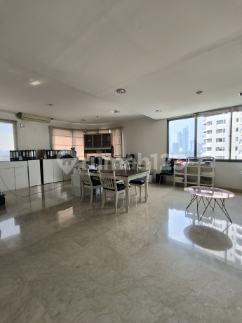 Dijual Apartement Park Royal Tower 2 Luas 148m2