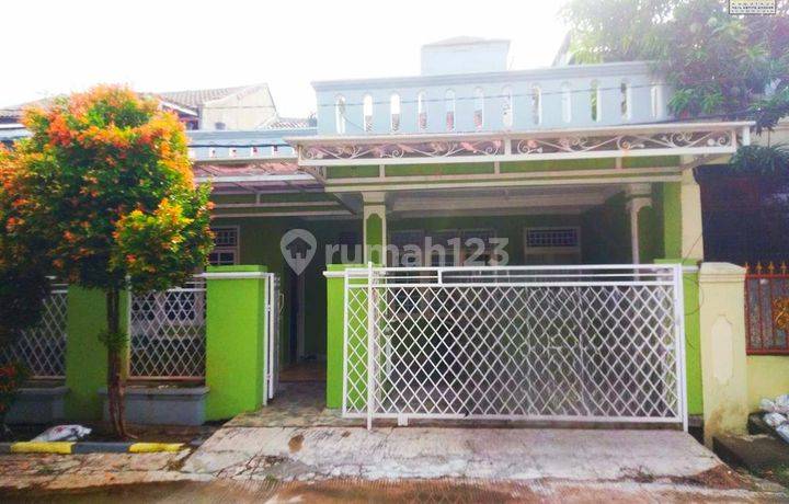 Rumah 1,5 Lantai Di Perumahan Tytyan Indah Kalibaru Kota Bekasi.