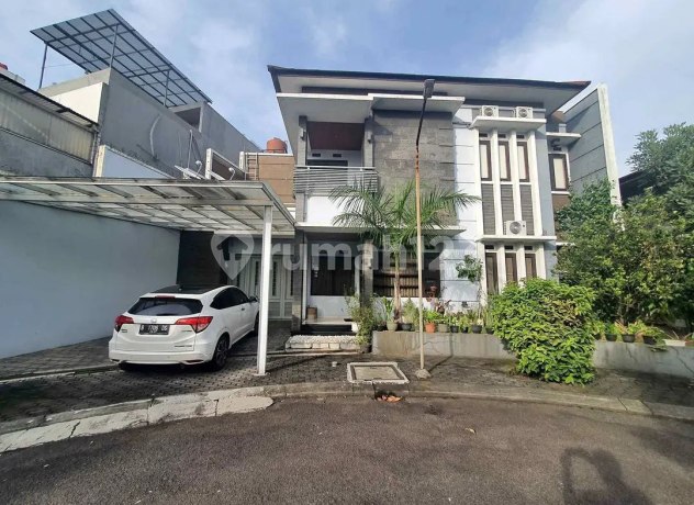 Rumah Minimalis Siap Huni Mekarwangi Singgasana Pradana Bandung Rumah Minimalis Siap Huni Mekarwangi Singgasana Pradana Bandung