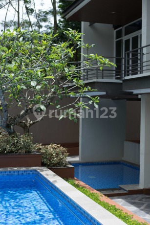 Translation: House for Sale, 5 Minutes from Sleman City Hall, Bale Wangsa Residence Translation: House for Sale, 5 Minutes from Sleman City Hall, Bale Wangsa Residence