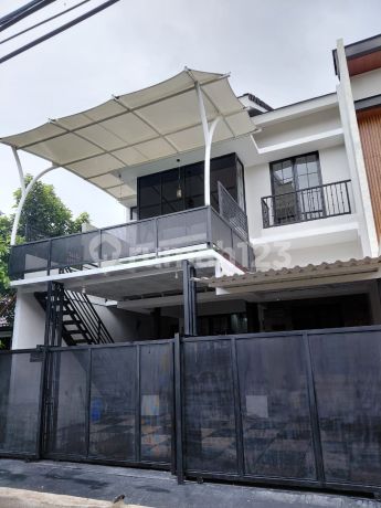 Newly Renovated Ready-to-Occupy House Inside a Cluster in BSD Tangsel