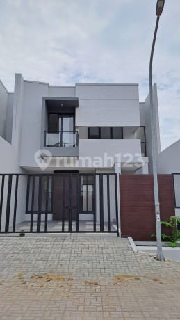 Rumah Kota Surabaya Bagus Rumah di Perumahan Gayung Kebonsari Injoko, Jl. Gayung Kebonsari XII, Ketintang, Gayungan, Kota Surabaya, Jawa Timur, Indonesia, 60231, Gayungan